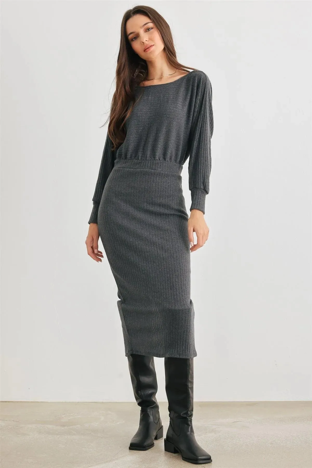 Dark Olive Ribbed Knit Cut-Out Back Long Sleeve Midi Dress /3-2-2