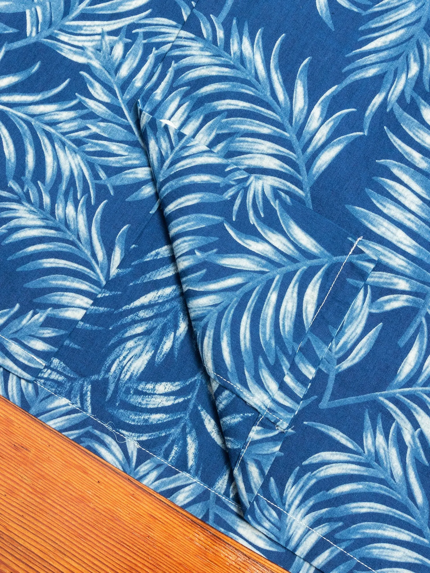 Leaf Print Hawaiian Shirt in Indigo