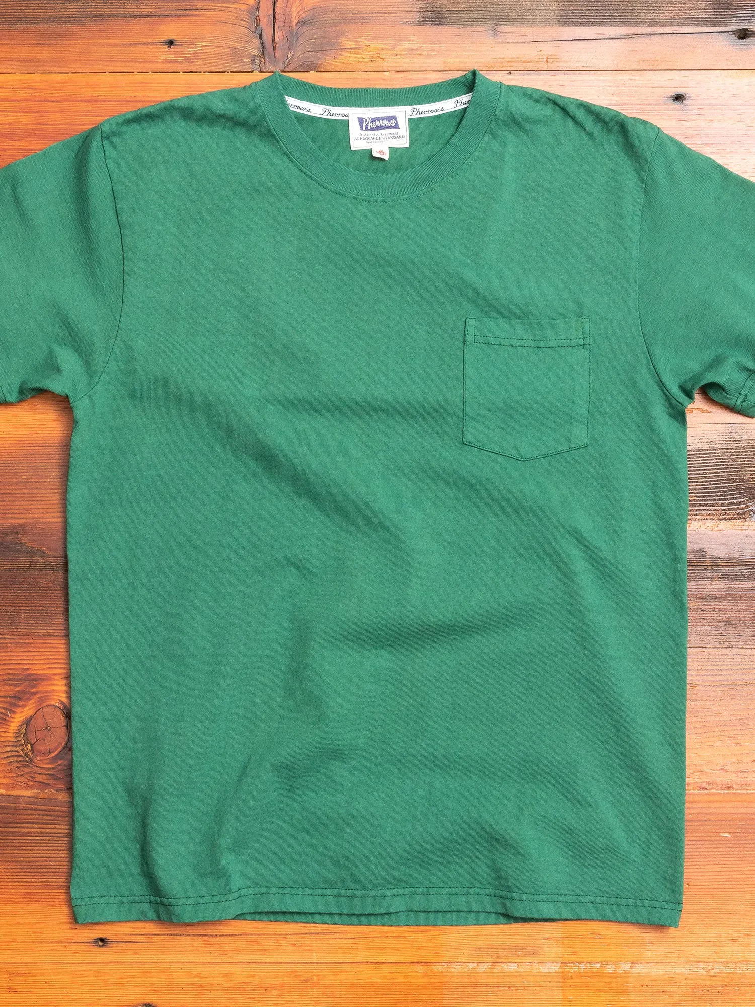 Pocket T-Shirt in Green