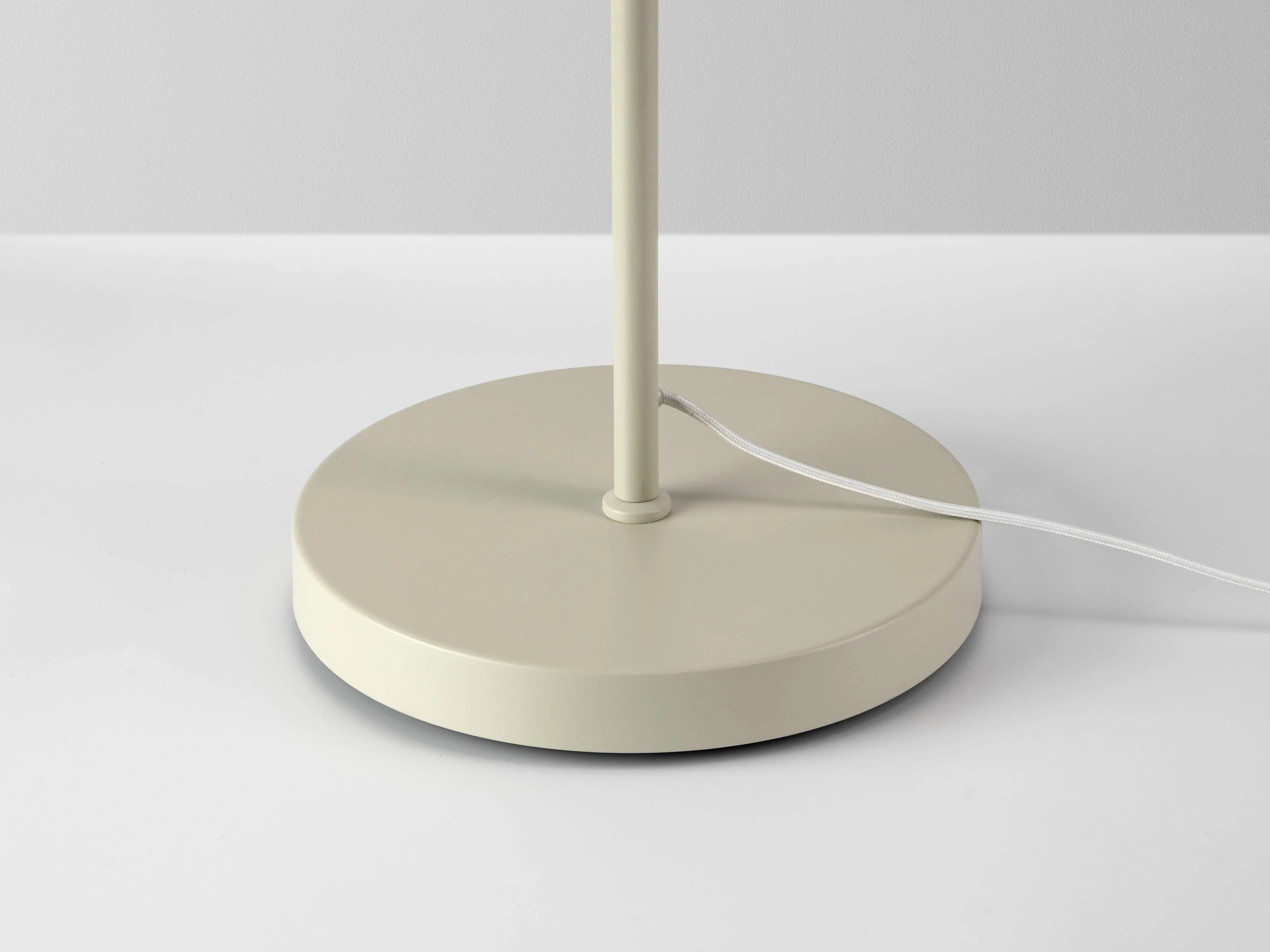 Sand grey opal disk floor lamp