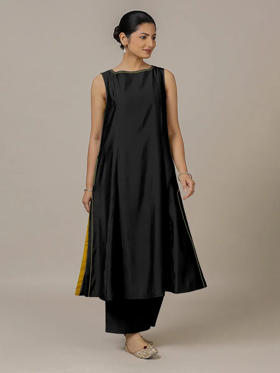 Sarah x Rozaana | A Line Kurta in Raven Black with Thread Work | Coords or Only Kurta