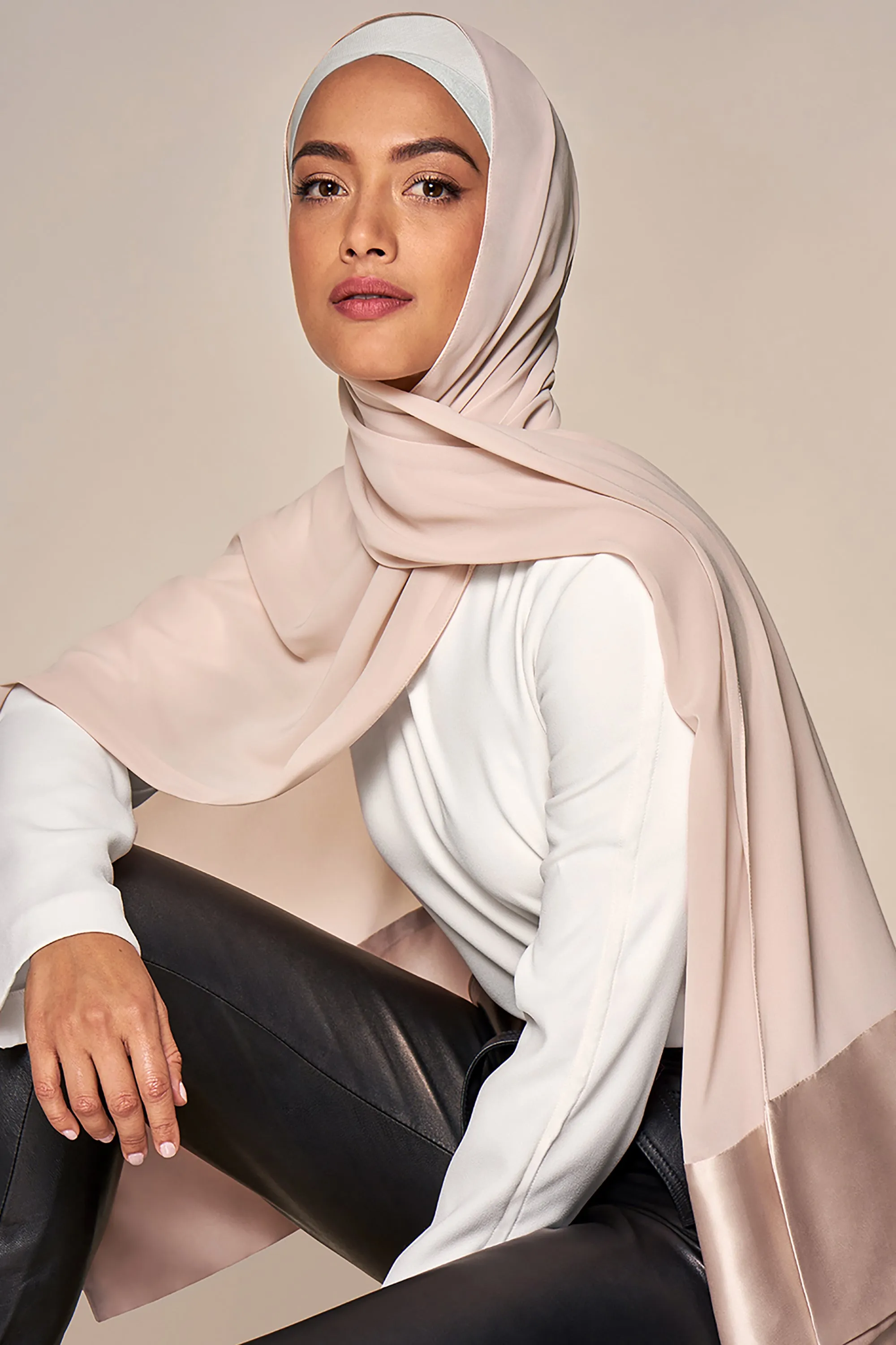 Satin–Edge Hijab - Pearl Opulence