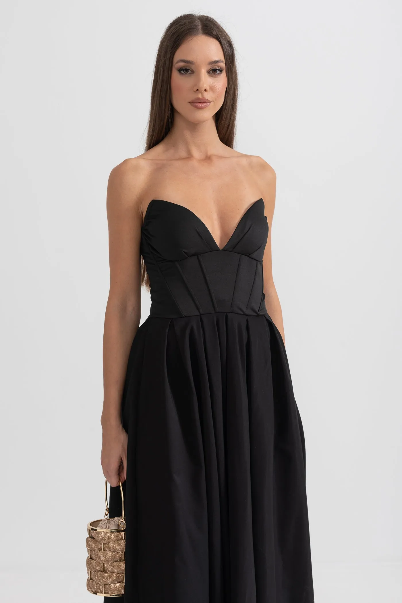 Sophisticated Strapless Midi Dress with Fitted Bodice - Black