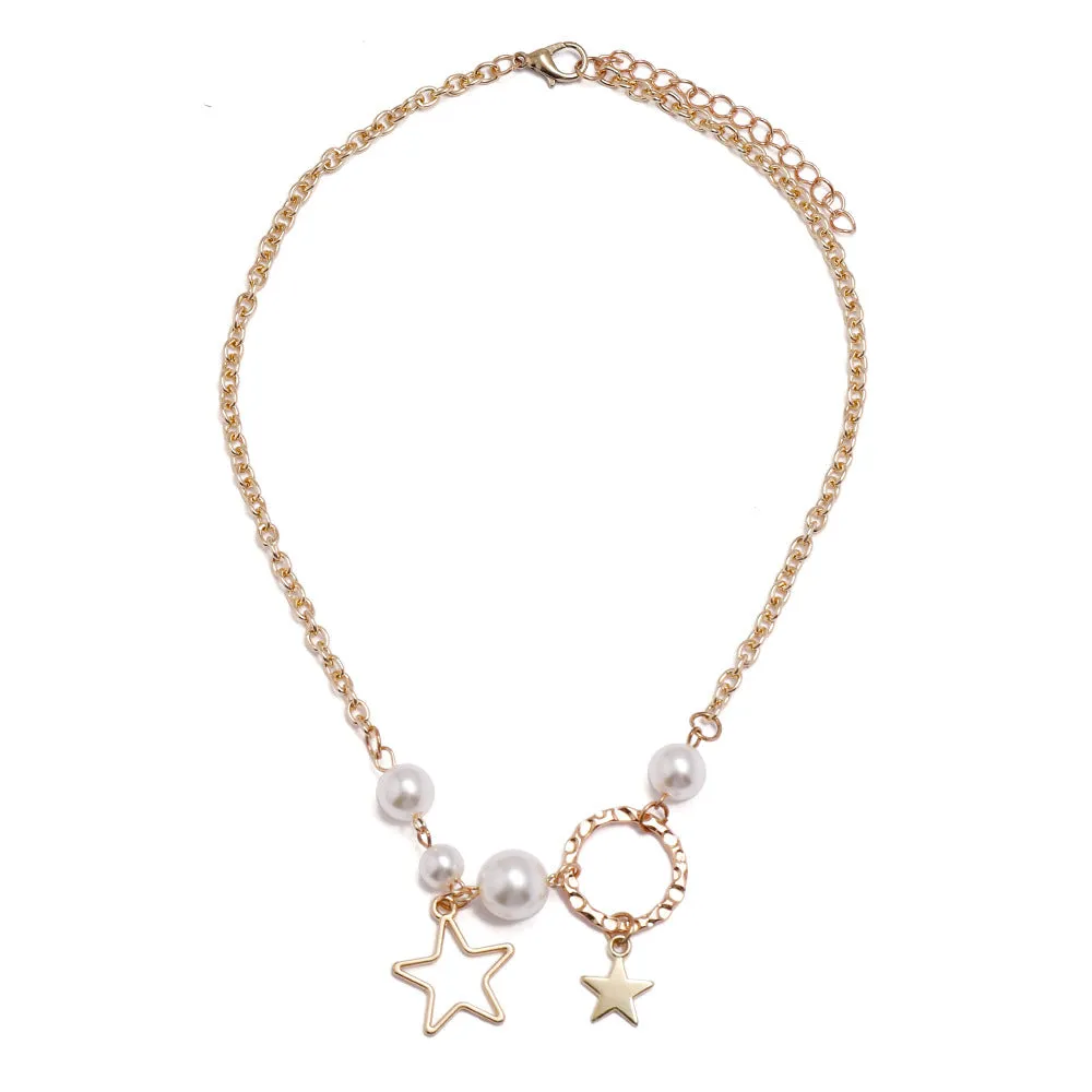 Stylish Multi-layer Necklace with Minimalistic European and American Design