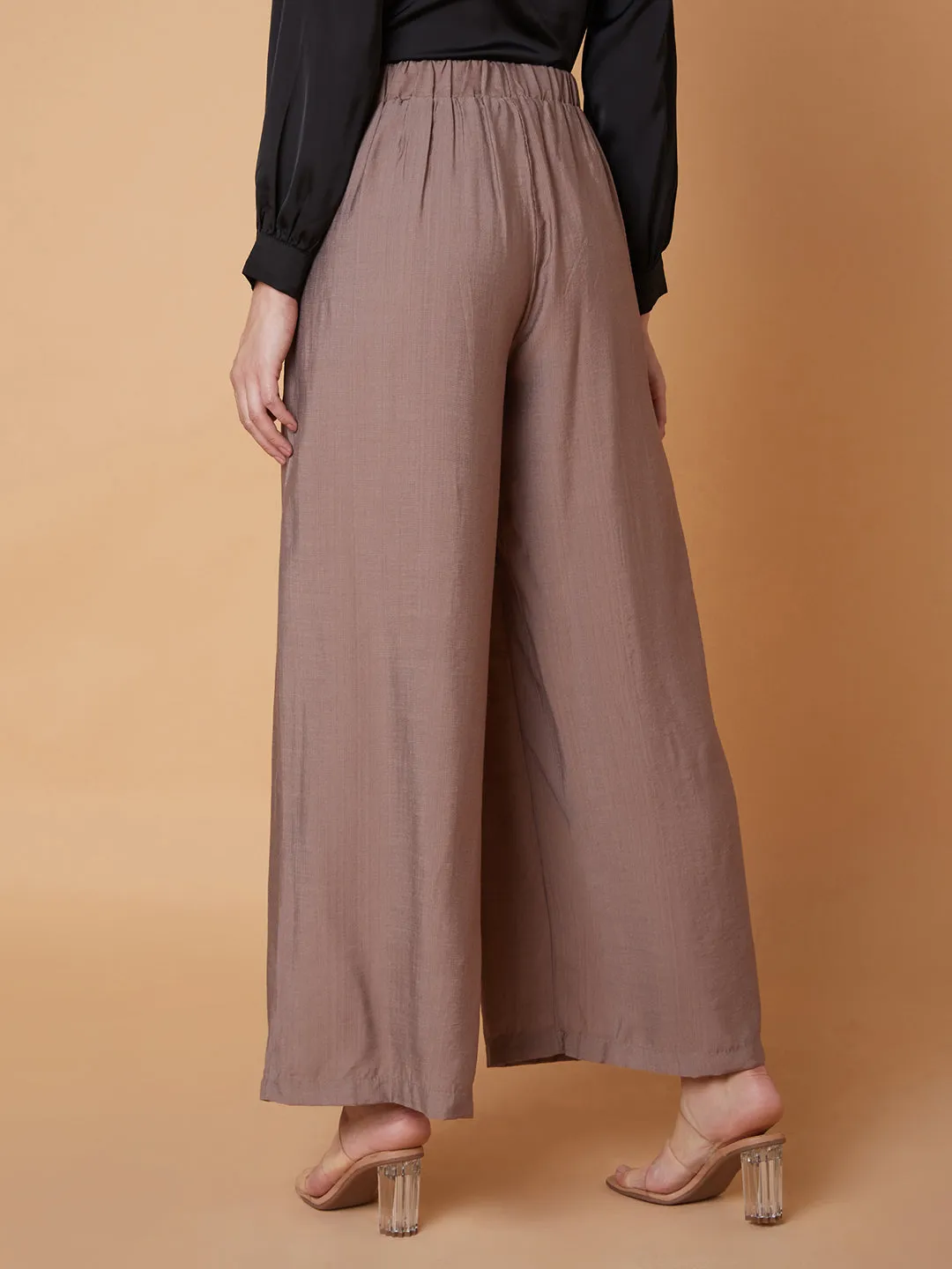 Women Solid Brown Pleated Loose Fit Trouser